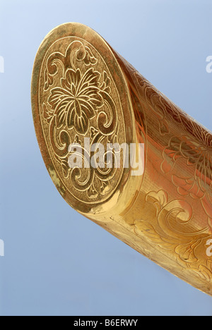 detail of a golden Japanese chrysanthemum ornament at the Heian Jingu Shrine in Kyoto, Japan Stock Photo