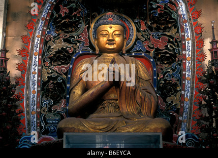 Buddha statue, Buddha image, seated Buddha, Main Hall, Yuantong Temple, Chinese, Buddhism, Buddhist temple, Kunming, Yunnan Province, China Stock Photo