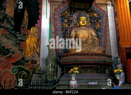 Buddha statue, Buddha image, seated Buddha, Main Hall, Yuantong Temple, Chinese, Buddhism, Buddhist temple, Kunming, Yunnan Province, China Stock Photo