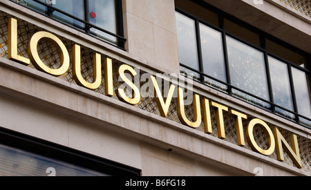 Louis Vuitton tag Stock Photo: 33821184 - Alamy