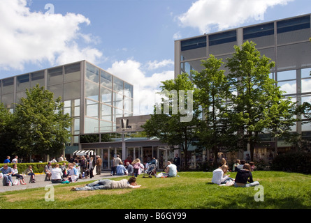 The thecentre:mk Shopping Centre - Milton Keynes - Buckinghamshire Stock Photo