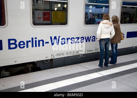 Berlin warszawa express hi-res stock photography and images - Alamy