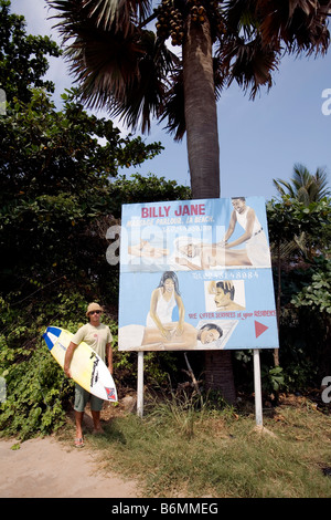 Ghana, Accra, Labadi Beach. Massage services, Emiliano Cataldi (ITA). Stock Photo