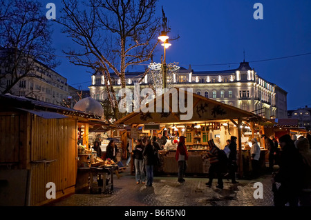 Budapest Christmas market Vorosmarty square Hungary Stock Photo