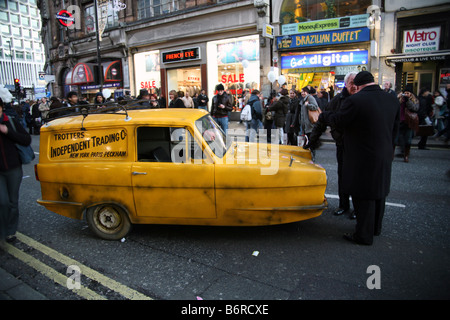 Del Boy's Reliant van on show in Oxford Street, London Stock Photo