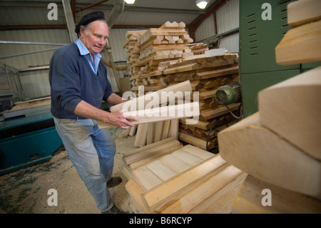 The workshops of Newbery cricket bat makers in East Sussex. Picture by Jim Holden. Stock Photo