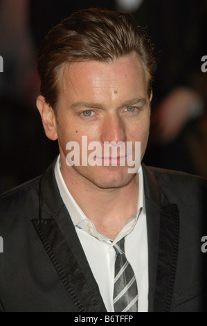 Ewan McGregor arrives at the world premiere of Miss Potter in aid of Barnardo s at The Odeon Leicester Square Stock Photo