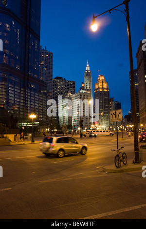Ground level shot of Wrigley Building in Chicago taken from intersection of Wacker and State St Stock Photo