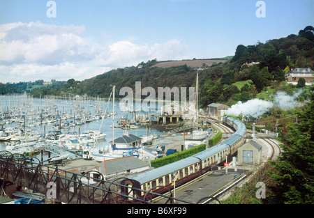 A train departing from Kinsgwear Station on the Paignton and Dartmouth Steam Railway behind ex-GWR steam locomotive 5239 Goliath Stock Photo