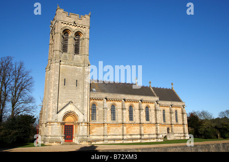 parish church of saint mary the virgin built in 1865 by the duke park street in the village of woburn bedfordshire uk Stock Photo