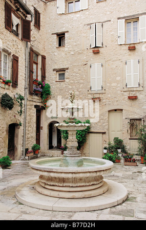 Fountain, Tourrettes sur Loup, Alpes-Maritimes, Provence-Alpes-Cote d'Azur, Southern France, France, Europe, France, Europe Stock Photo