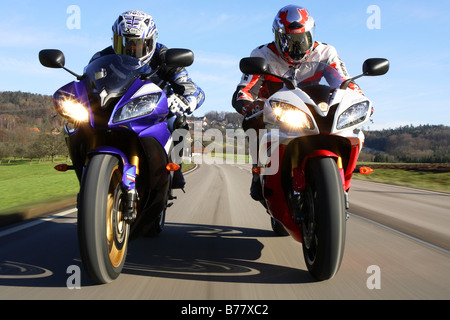 Motorbikes, Yamaha YZF-R6, old on the right and new on the left Stock Photo