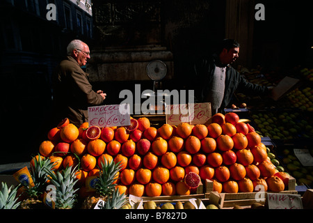 Italy, Sicily, Catania, market stall, oranges Stock Photo