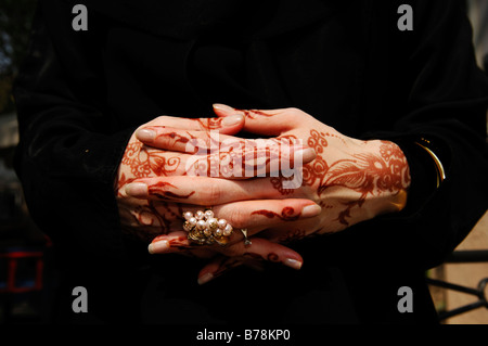 Hands of a woman with henna-painting, Dubai, United Arab Emirates, Middle East Stock Photo
