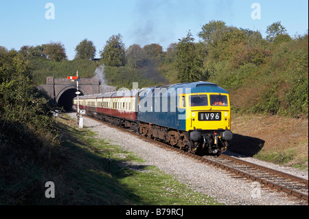 47105 heads into Winchombe Station with a service to Cheltenham Racecourse during the Gloucester Warwickshire Winter Diesel Gala Stock Photo