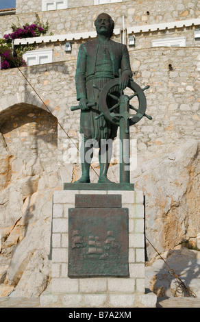 Bronze figure of Admiral Miaoulis of the Hydraiot fleet  who took part in the revolution of 1821, Hydra Town, Hydra Island, Greece Stock Photo