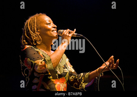 CASSANDRA WILSON sings at the 51st MONTEREY JAZZ FESTIVAL MONTEREY CALIFORNIA Stock Photo