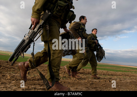 Israeli soldiers from the 35th Brigade also known as the Paratroopers Infantry Brigade returning from a mission at the border with Gaza Strip. Israel Stock Photo