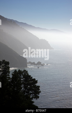 Foggy morning light on the Big Sur coast, Highway 1, Pacific Ocean, California, USA Stock Photo