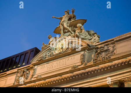 Fragment of the Grand Central Terminal building in New York Stock Photo