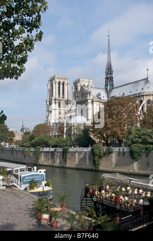 Paris 5e arr.  Quai de Montebello, river Seine, Cathedral  Notre Dame de Paris. France. Europe Stock Photo