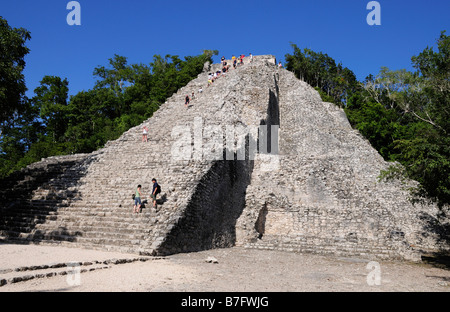 Giant pyramid of Nohoch Mul, Coba Maya ruins, Yucatan, Mexico Stock Photo