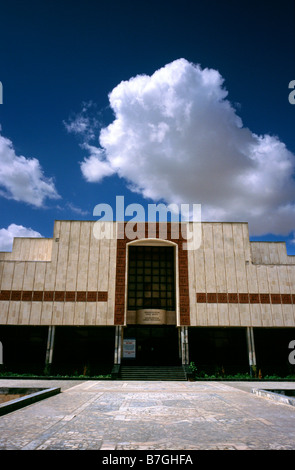 Igor Savitsky Museum (State Museum of Art), Tolepbergen Kayipbergenov ...