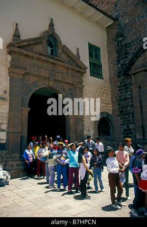 school students, student field trip, Santo Domingo Church and Convent, Roman Catholic church, city of Cuzco, Cuzco Province, Peru, South America Stock Photo