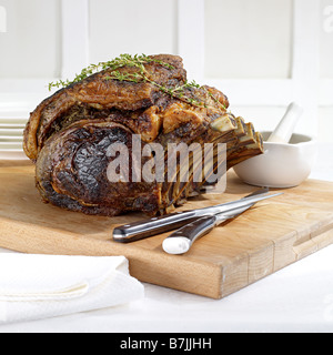 roast rib of beef carving boardbeef, meat, food, meal, roast, cuisine, dinner, steak, fresh, restaurant, closeup, fillet, barbecue, roasted, cooked, Stock Photo