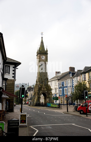 The Castlereagh Memorial Town Clock in Machynlleth at the junction of the A487 amd A489, North Wales Stock Photo