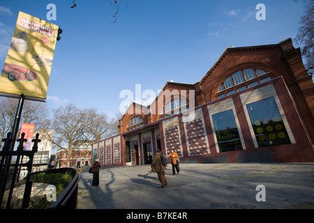 Exterior of the Museum of Childhood Bethnal Green East London Tower Hamlets GB UK 2009 Stock Photo