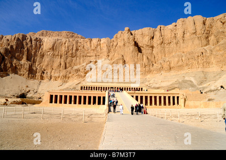 The Mortuary Temple of the female Pharaoh Hatshepsut near the Valley of the Queens at Luxor in Egypt Stock Photo