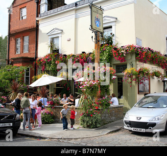 Ladbroke Arms Pub in Notting Hill Gate London Stock Photo