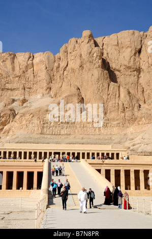 The Mortuary Temple of the female Pharaoh Hatshepsut near the Valley of the Queens at Luxor in Egypt Stock Photo