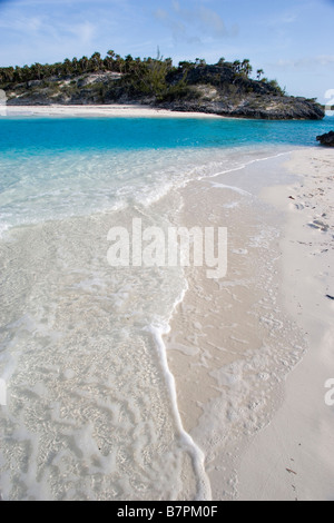 crystal waters in the Bahamanian Land Sea Park Stock Photo