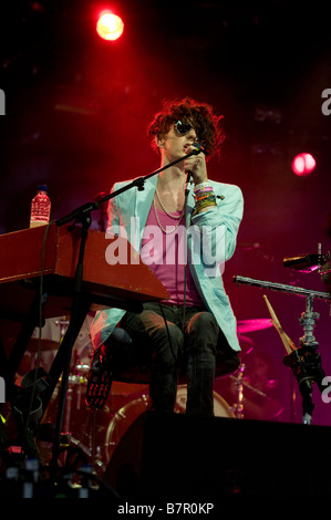 Blaine Harrison of the Mystery Jets performs on stage at the Reading Festival 2008 Stock Photo