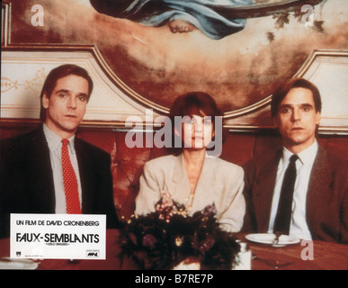 Faux semblants Dead Ringers  Year: 1988 - canada usa Jeremy Irons, Geneviève Bujold  Director: David Cronenberg Stock Photo