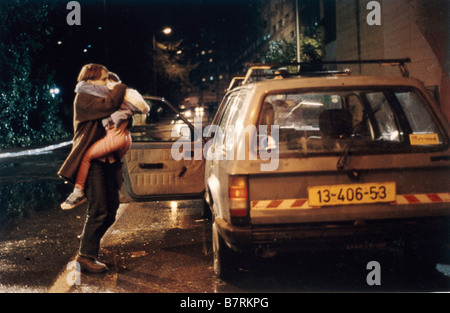 Broken wings Knafayim Shvurot  Year: 2002 - Israel Director : Nir Bergman Stock Photo