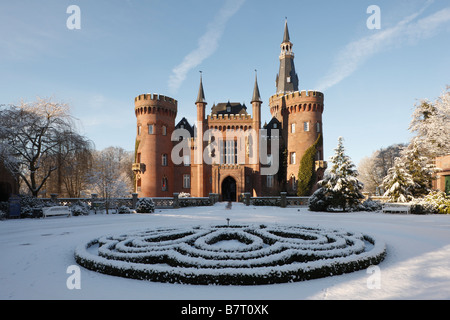 Moyland, Schloßpark im Winter, Blick von Süden auf das Schloß Stock Photo