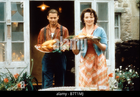 Chocolat Year: 2000 - UK / USA Johnny Depp, Juliette Binoche  Director: Lasse Hallström Stock Photo
