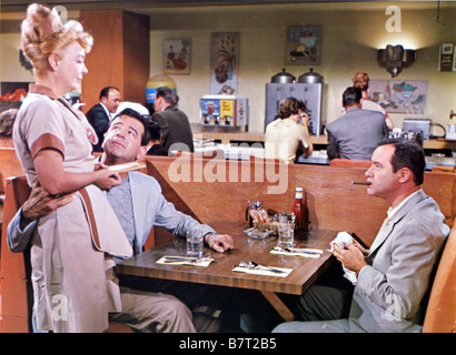 The Odd Couple Year: 1968 USA Jack Lemmon, Walter Matthau  Director: Gene Saks Stock Photo