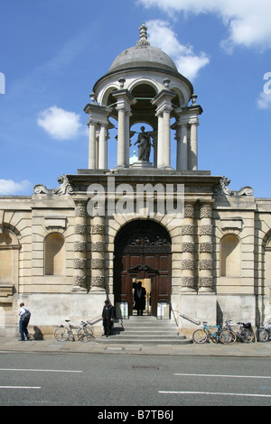 Cupola and statue of Queen Caroline, Queen's College, High Street ...