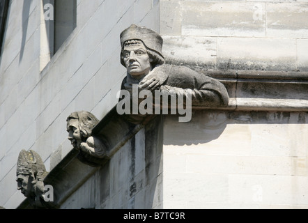 Figurehead Carvings on Magdalen College, Oxford University, Oxford, Oxfordshire, UK Stock Photo