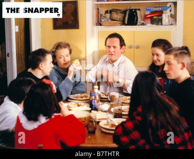 The Snapper The Snapper  Year: 1993 - uk Tina Kellegher, Ciara Duffy, Colm O'Byrne, Colm Meaney, Ruth McCabe, Peter Rowan, Eanna MacLiam, Joanne Gerrard  Director: Stephen Frears Stock Photo