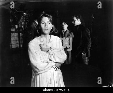 LA MAISON DU DIABLE The Haunting  Year: 1963  USA Claire Bloom, Julie Harris, Russ Tamblyn USA : 1963 Director: Robert Wise Stock Photo