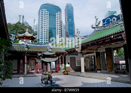 Singapore Thian Hock Keng Temple  Tianfu Gong Temple Chinese Temple of Heavenly Happiness Chinatown  background Raffles Place Stock Photo