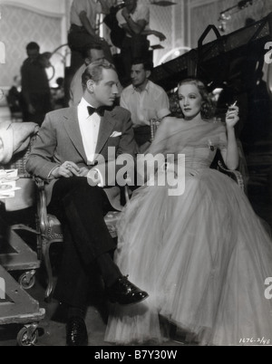 Marlene Dietrich dans le film Ange, Angel  Year: 1937 USA  Director: Ernst Lubitsch Stock Photo