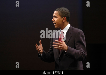 Barack Obama speaks to the audience during CNN and Sojourners 2007 forum on faith values and poverty Stock Photo