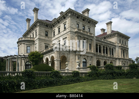 The Breakers, Vanderbilt Mansion, Ochre Point Avenue, Newport, Rhode Island, USA Stock Photo