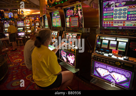 2017 cruise ship casino slot videos